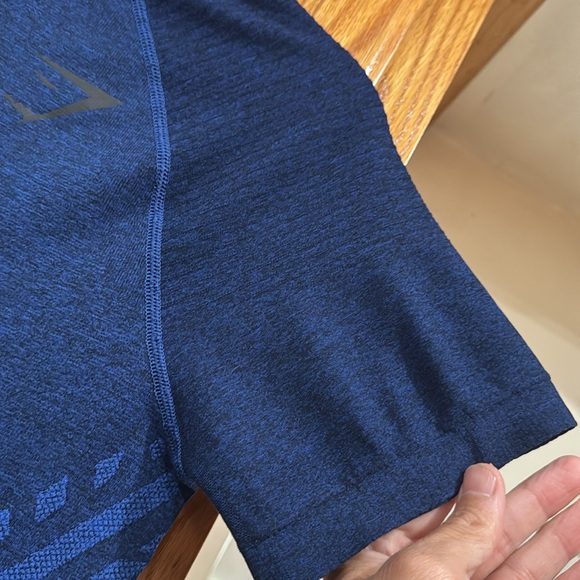 MEN’s Gymshark fitted workout tee in size SMALL (36-38) - Picture 5 of 7